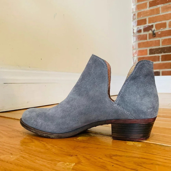 LUCKY BRAND SUEDE SHOES BOOTIES HEEL Size 7.5 37.5 M EXCELLENT - Picture 9 of 14